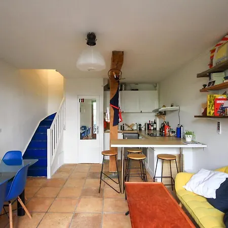 And Bright Equiped Triplex With Wifi Appartement Paris